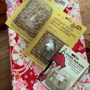 NWT Dollhouse Chandelier, lantern & fixtures